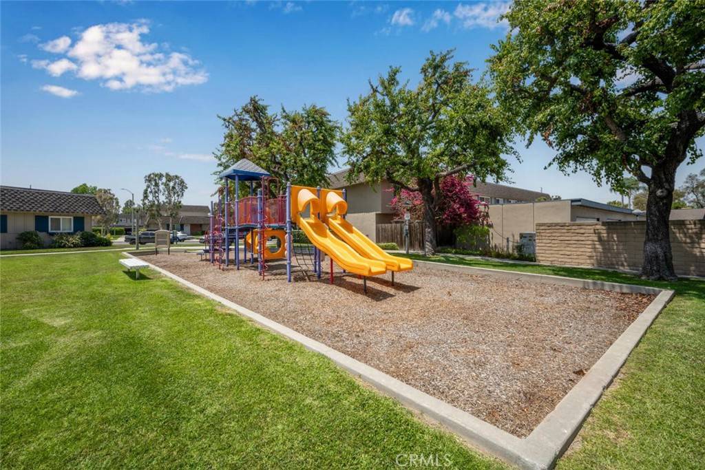 Cypress, CA 90630,4418 Larwin AVE