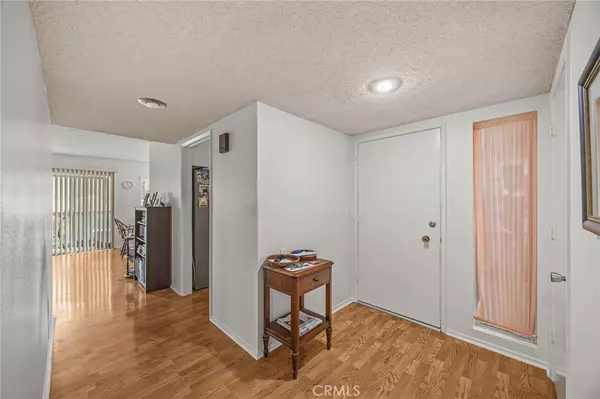 Laguna Woods, CA 92637,5359 Algarrobo #1A