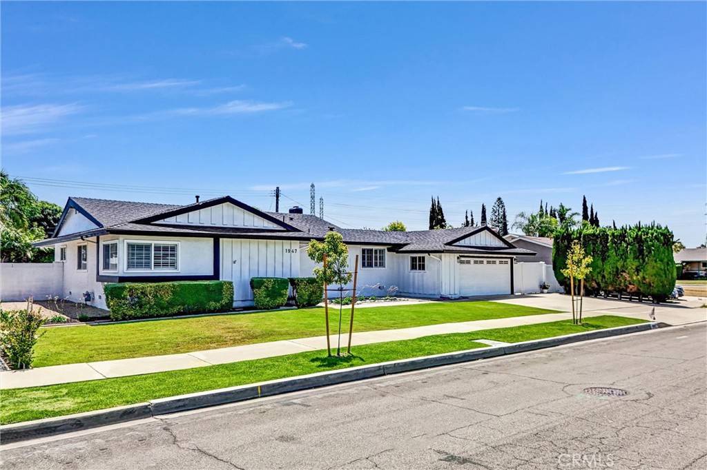 1947 N Sacramento ST, Orange, CA 92867
