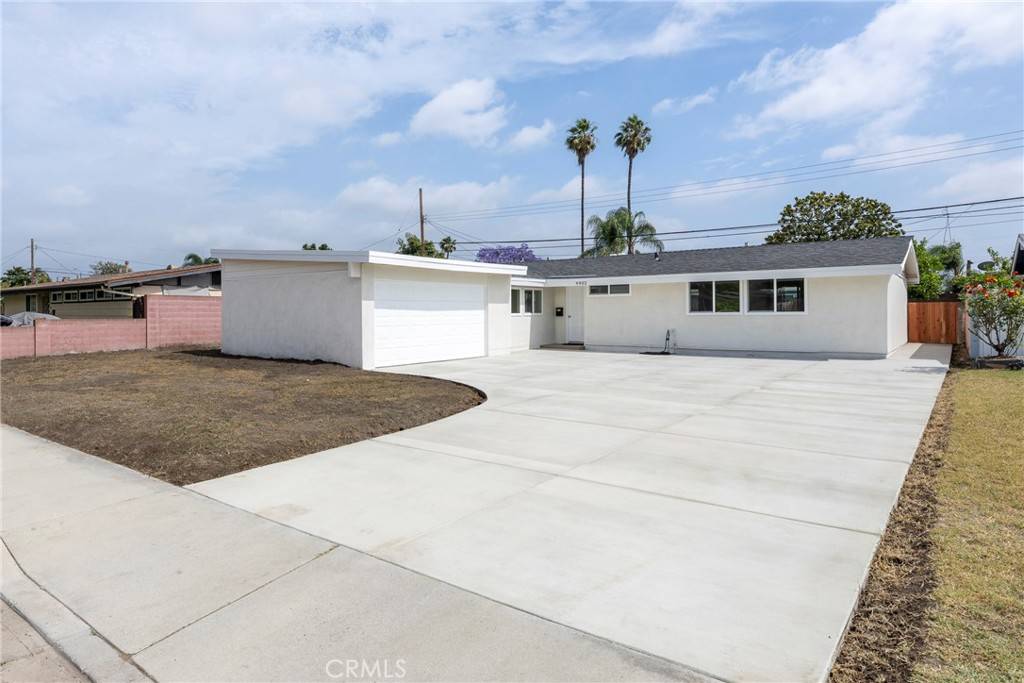 Anaheim, CA 92804,9902 Harriet LN