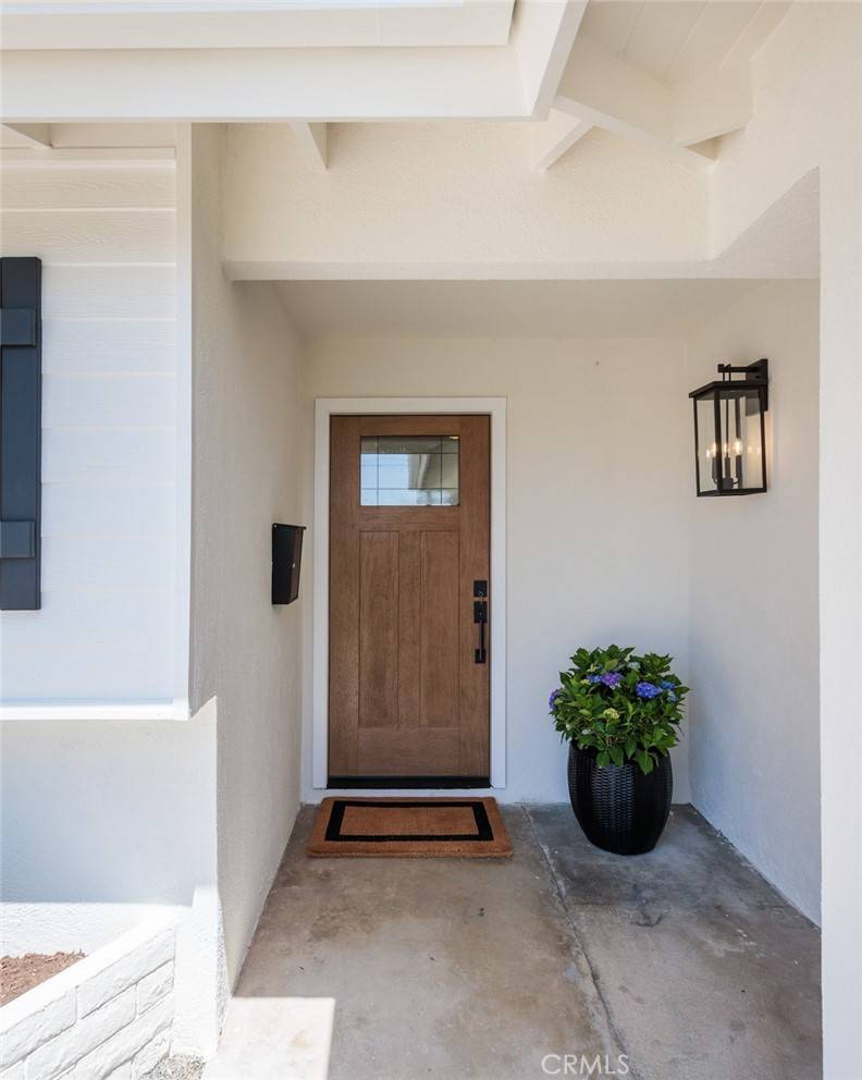 Tustin, CA 92780,13611 Utt Dr.