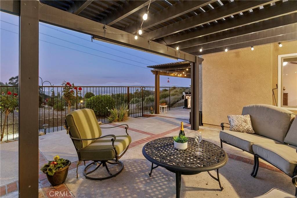 Anaheim Hills, CA 92807,6001 E Montefino LN