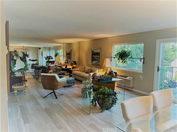 2370 Via Mariposa W #1C, Laguna Woods, CA 92637
