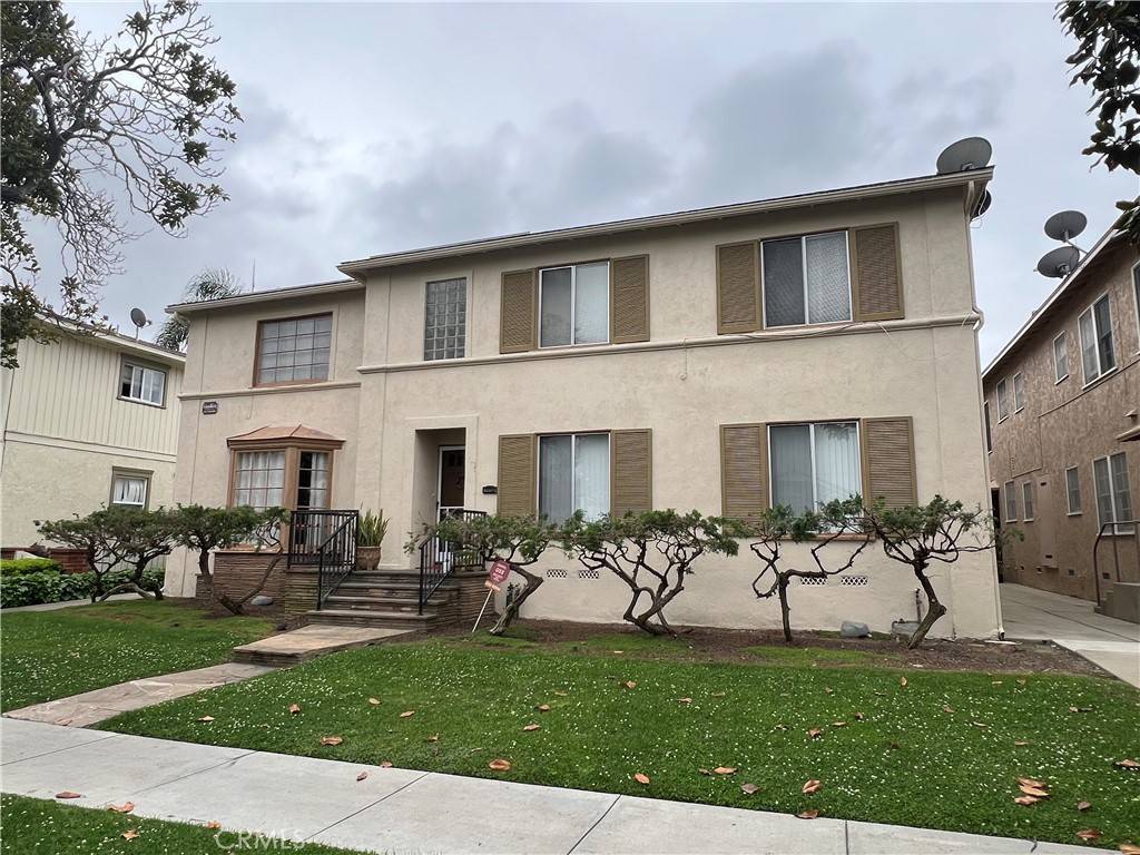 1110 E Carson ST, Long Beach, CA 90807