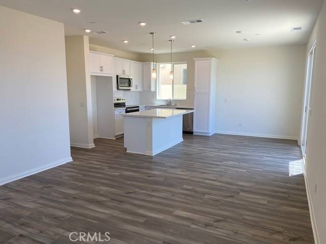 Lake Elsinore, CA 92530,934 Helena Ridge