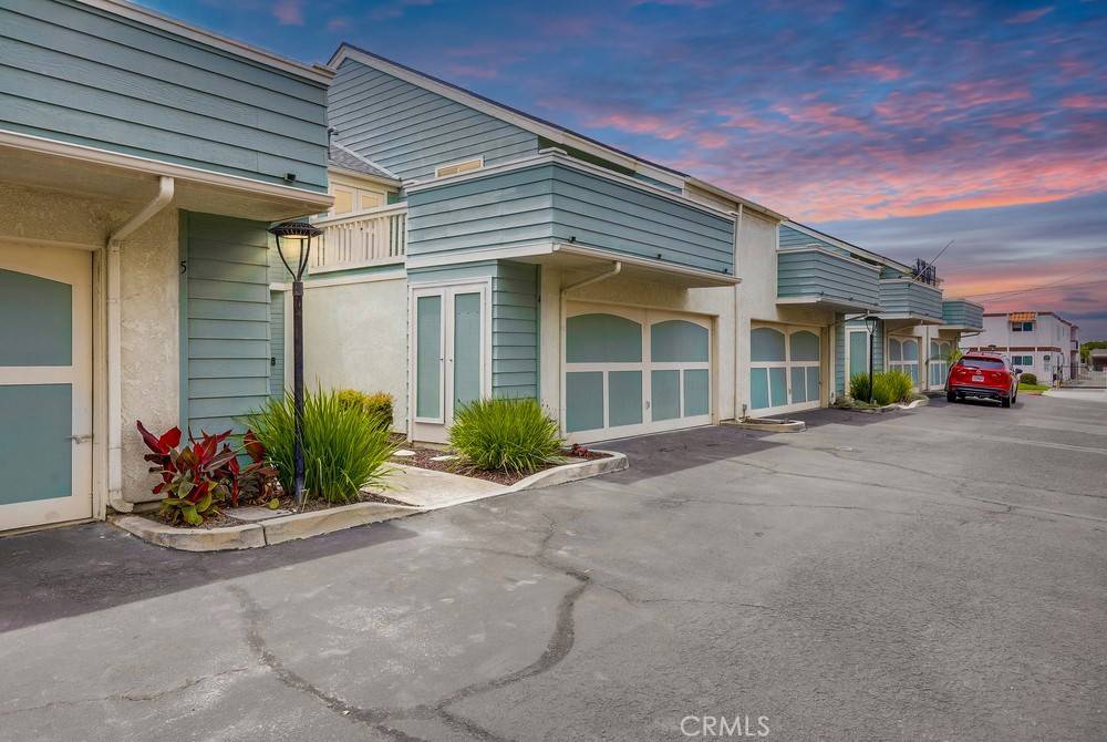Anaheim, CA 92804,658 S Webster AVE #4