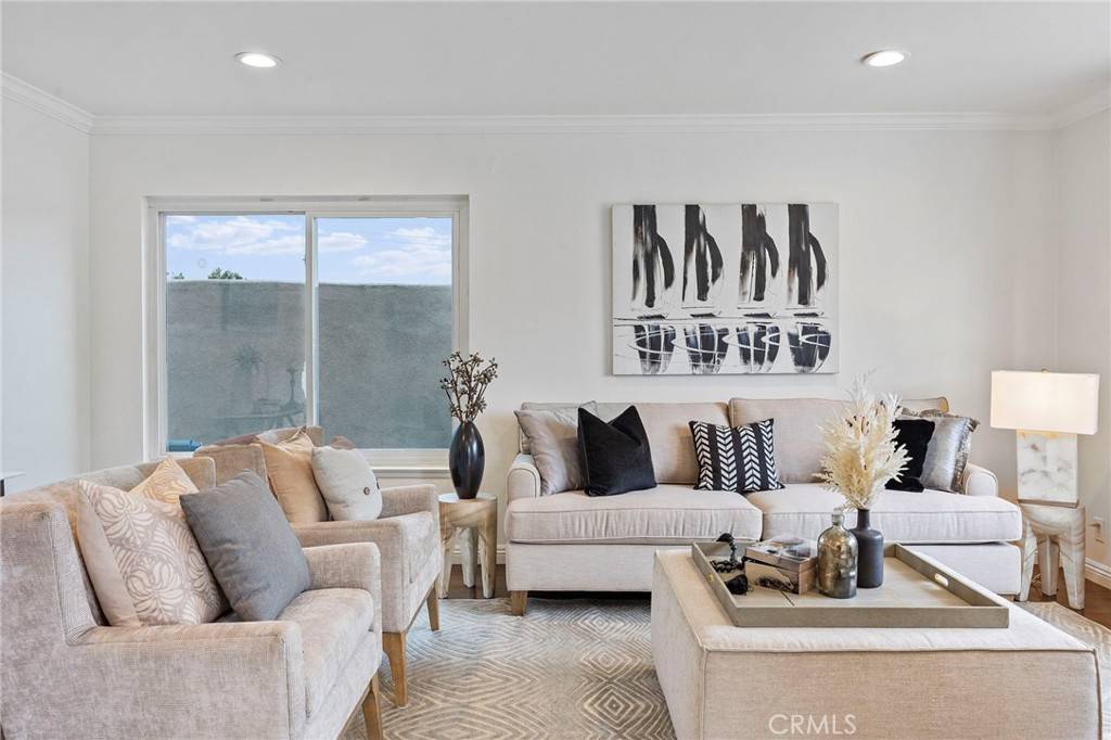 Irvine, CA 92604,14972 Geneva ST