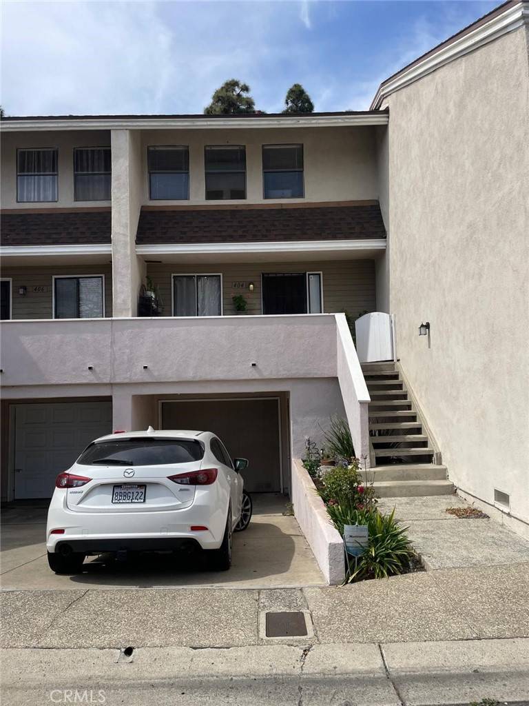 Costa Mesa, CA 92627,404 Brighton Springs