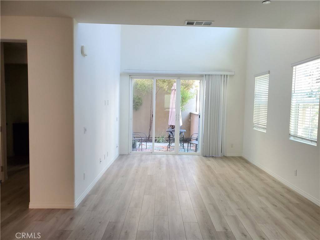 Eastvale, CA 92880,7089 Montecito LN