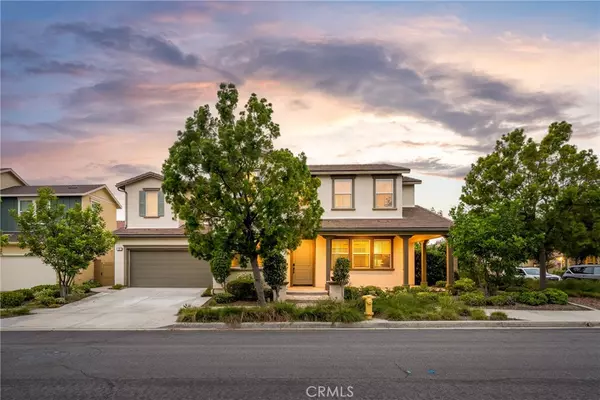 Irvine, CA 92618,167 Loneflower