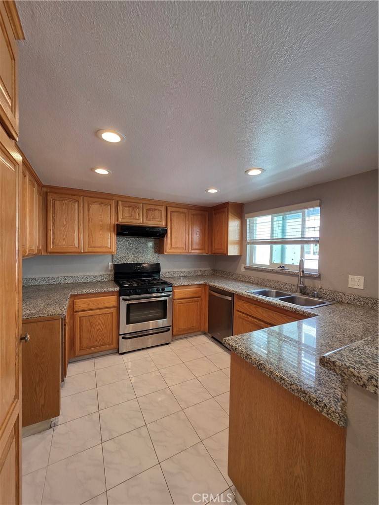 21901 Moneta AVE #21, Carson, CA 90745