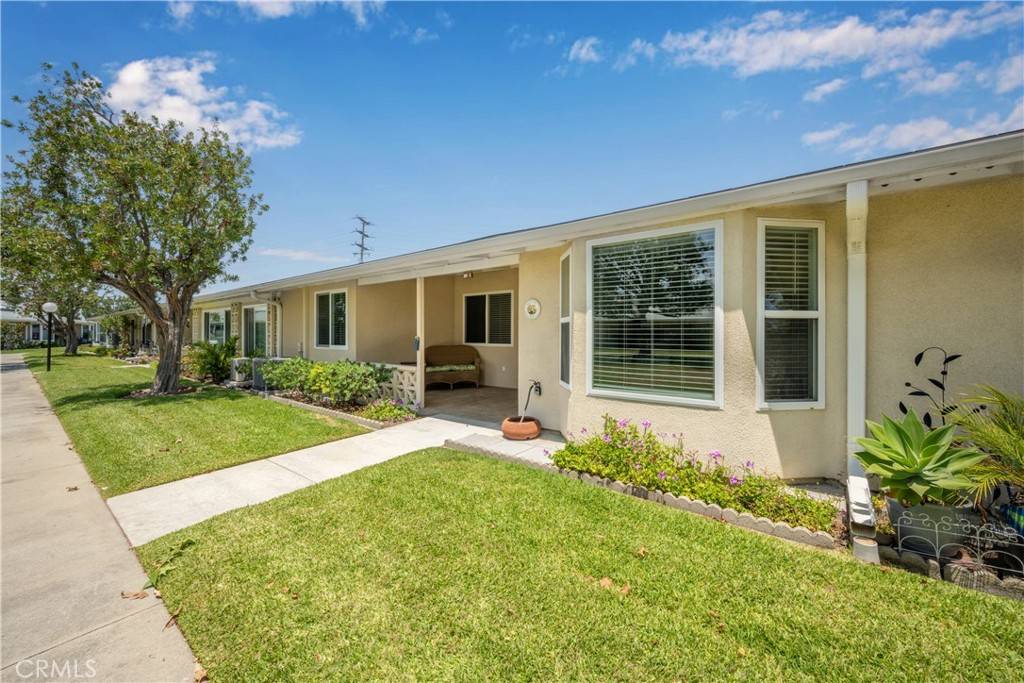 1420 Northwood RD #241C, Seal Beach, CA 90740