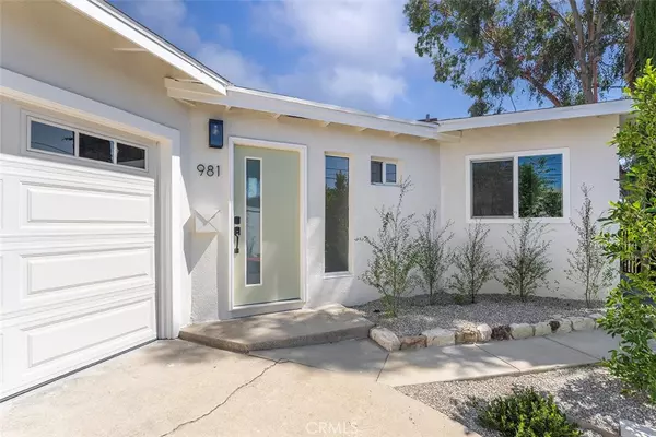 981 Nordica DR, Los Angeles, CA 90065