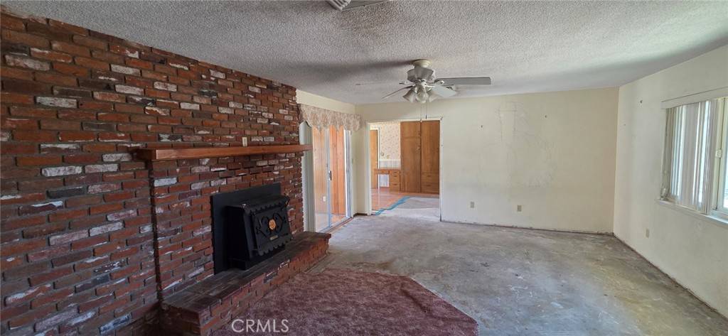 Yucca Valley, CA 92284,56994 Crestview DR