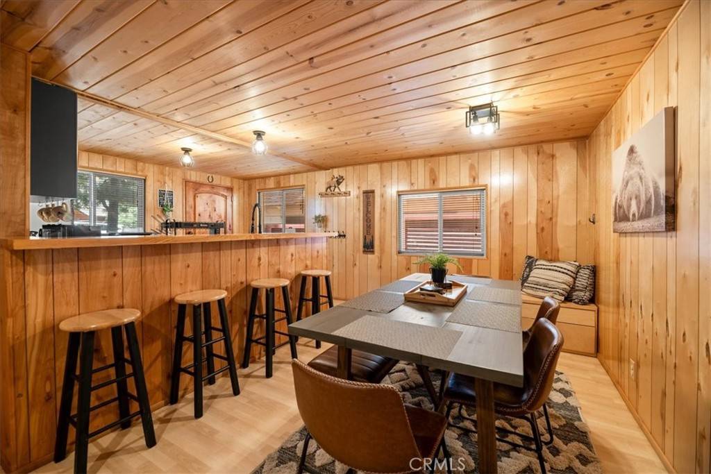 Sugarloaf, CA 92386,317 Moreno LN