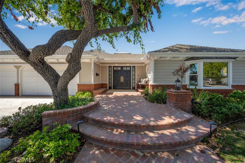 2961 Walker Lee DR, Rossmoor, CA 90720