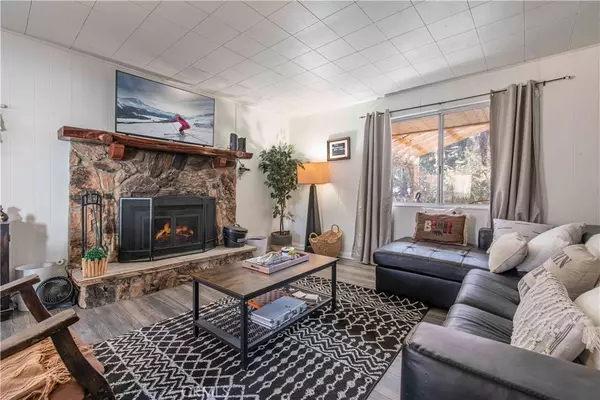 Big Bear Lake, CA 92315,410 Oriole DR