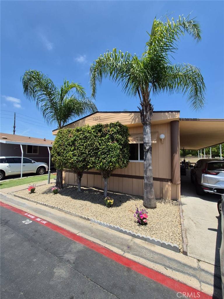 Anaheim, CA 92802,2300 S Lewis ST #20