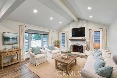 Los Alamitos, CA 90720,12081 Martha Ann DR