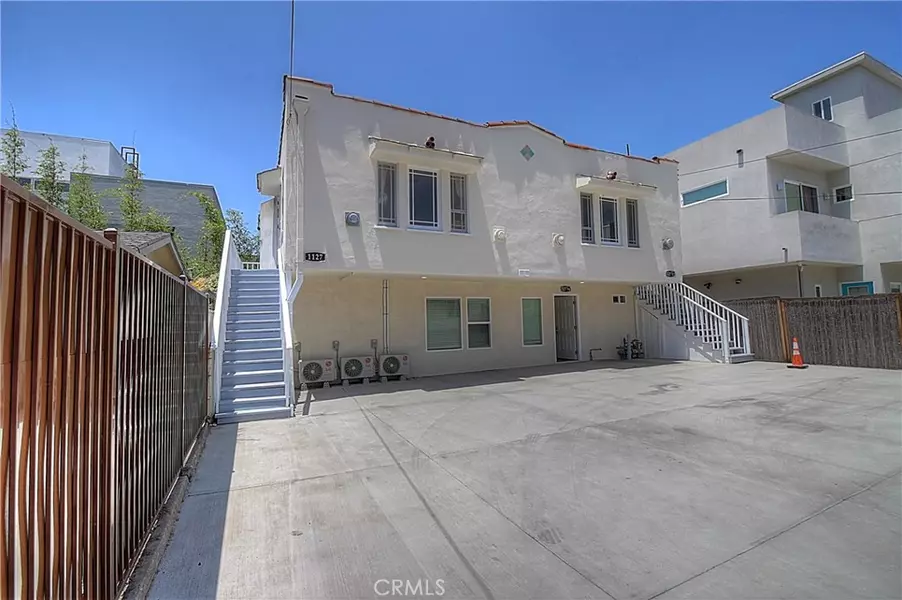 1127 1/4 Manzanita ST, Los Angeles, CA 90029