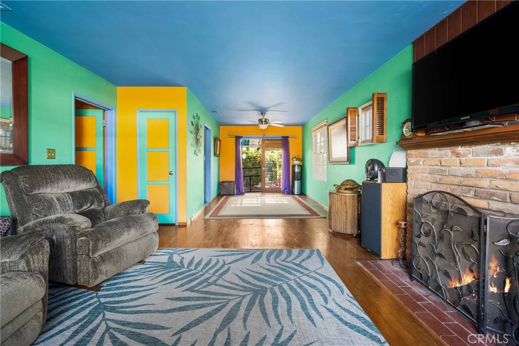Orange, CA 92867,950 N Laurel DR
