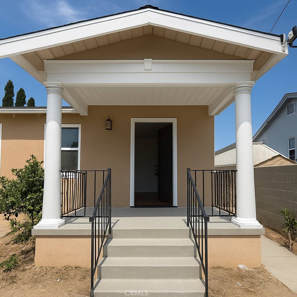 Los Angeles, CA 90042,340 S Avenue 56