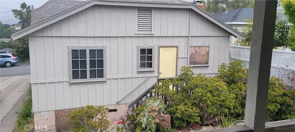 Laguna Beach, CA 92651,495 Saint Anns DR