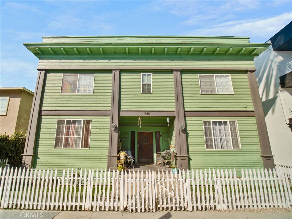 545 W 3rd ST, Long Beach, CA 90802