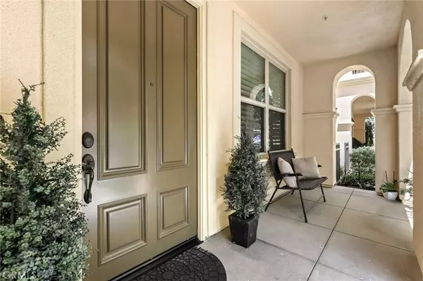 Irvine, CA 92620,59 Kempton