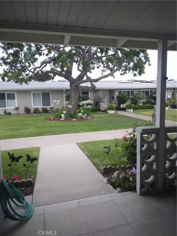 Seal Beach, CA 90740,1563 Monterey Rd 23A M-2 #23A M2
