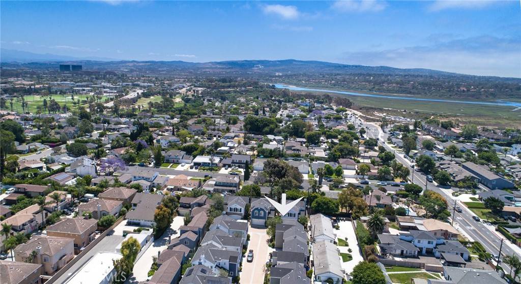 Costa Mesa, CA 92627,307 Canoe Pond
