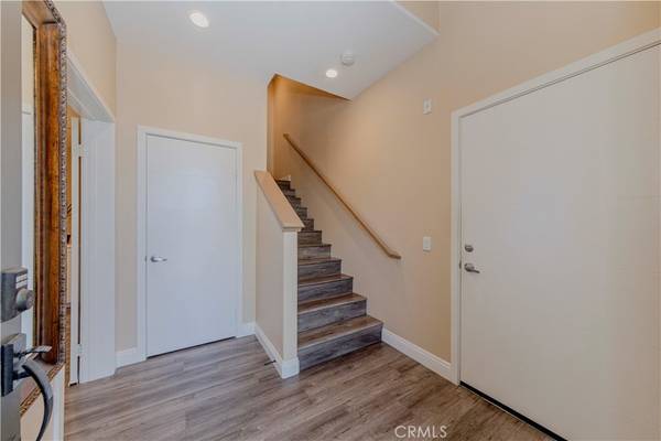 Buena Park, CA 90621,5816 Spring ST