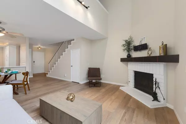 Fullerton, CA 92833,2410 W Orangethorpe AVE #5