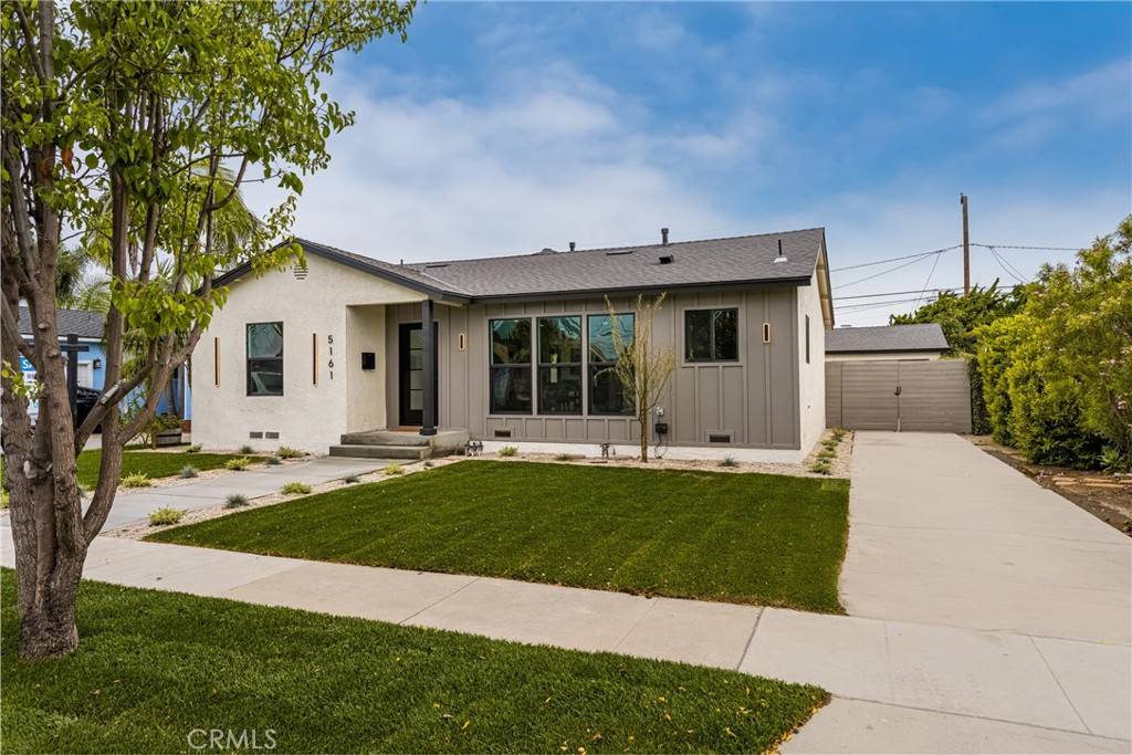 Long Beach, CA 90815,5161 E 27th ST
