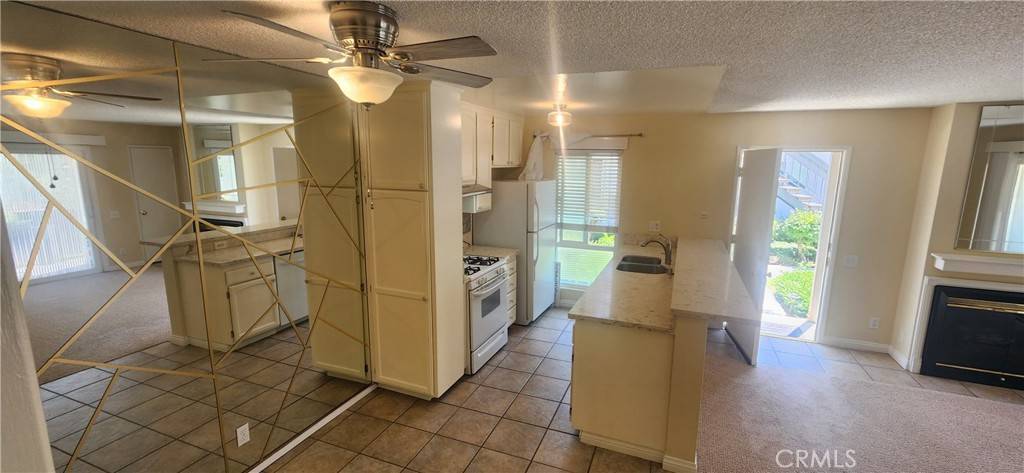 Santa Ana, CA 92704,2821 S Fairview ST #A