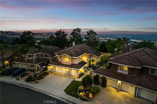 530 S Laureltree DR, Anaheim Hills, CA 92808