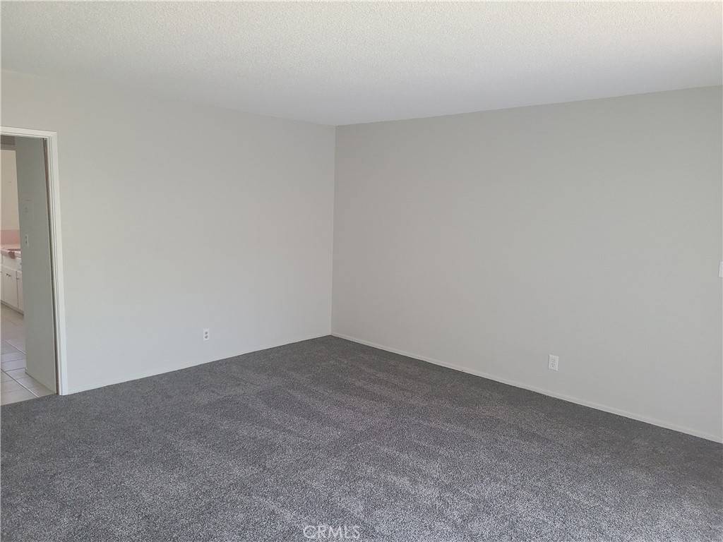 Long Beach, CA 90813,840 Cedar AVE #17