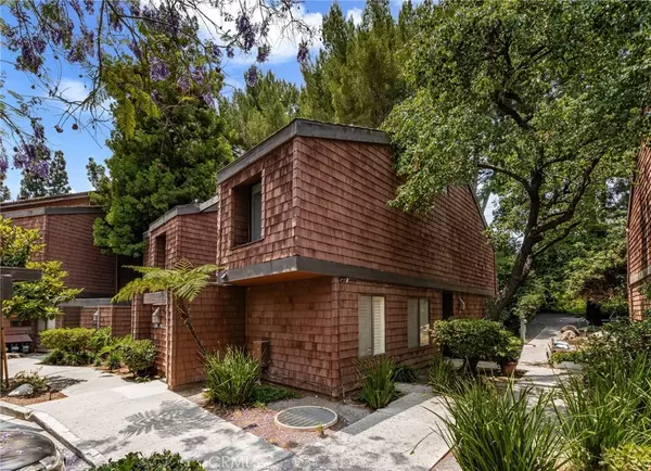 Fullerton, CA 92835,2733 Pine Creek CIR