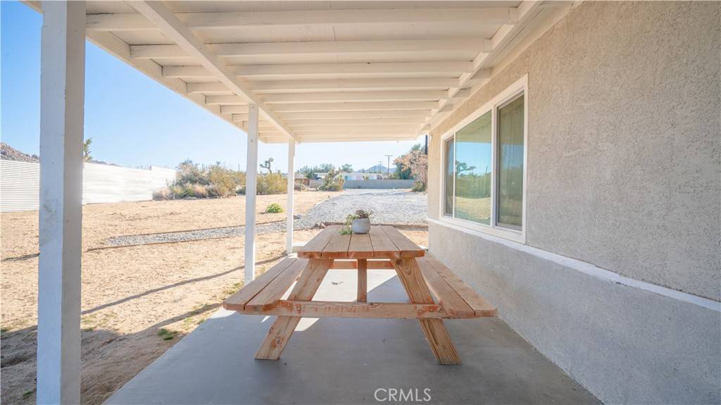 Joshua Tree, CA 92252,61748 Valley View CIR