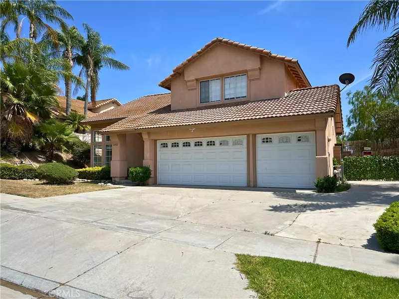 2482 Steven DR, Corona, CA 92879