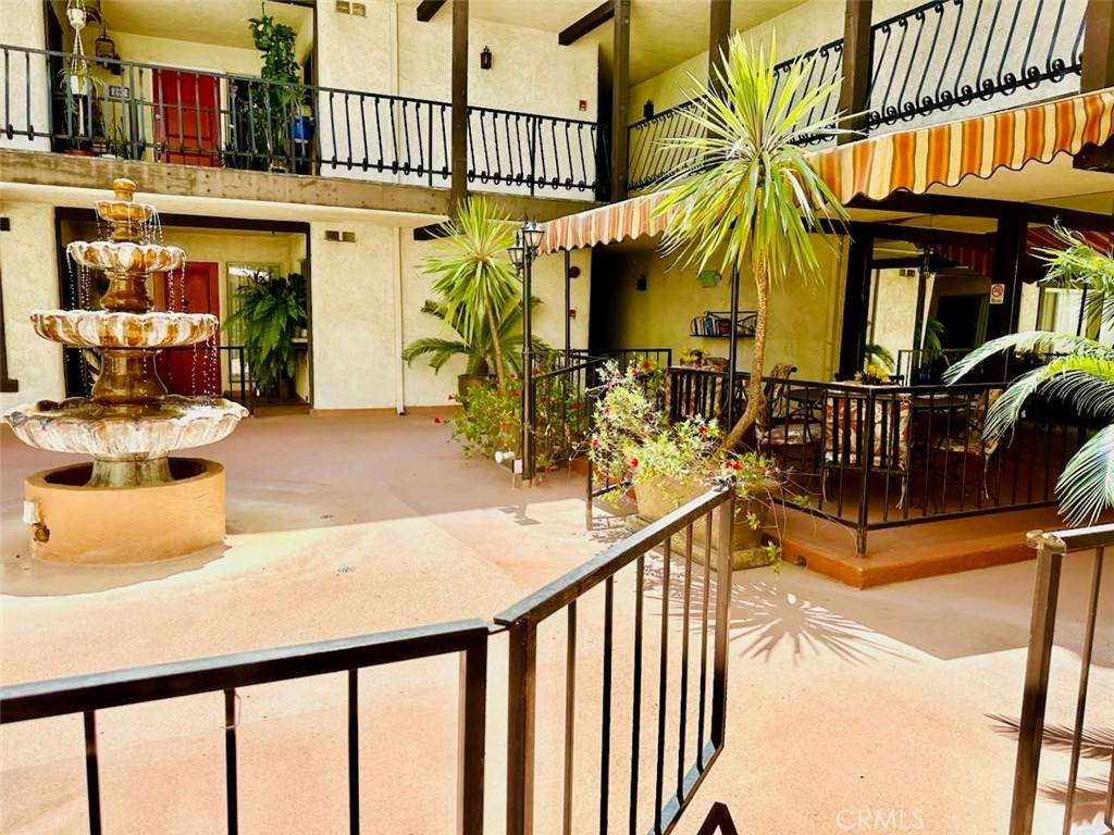 605 N Louise ST #106, Glendale, CA 91206