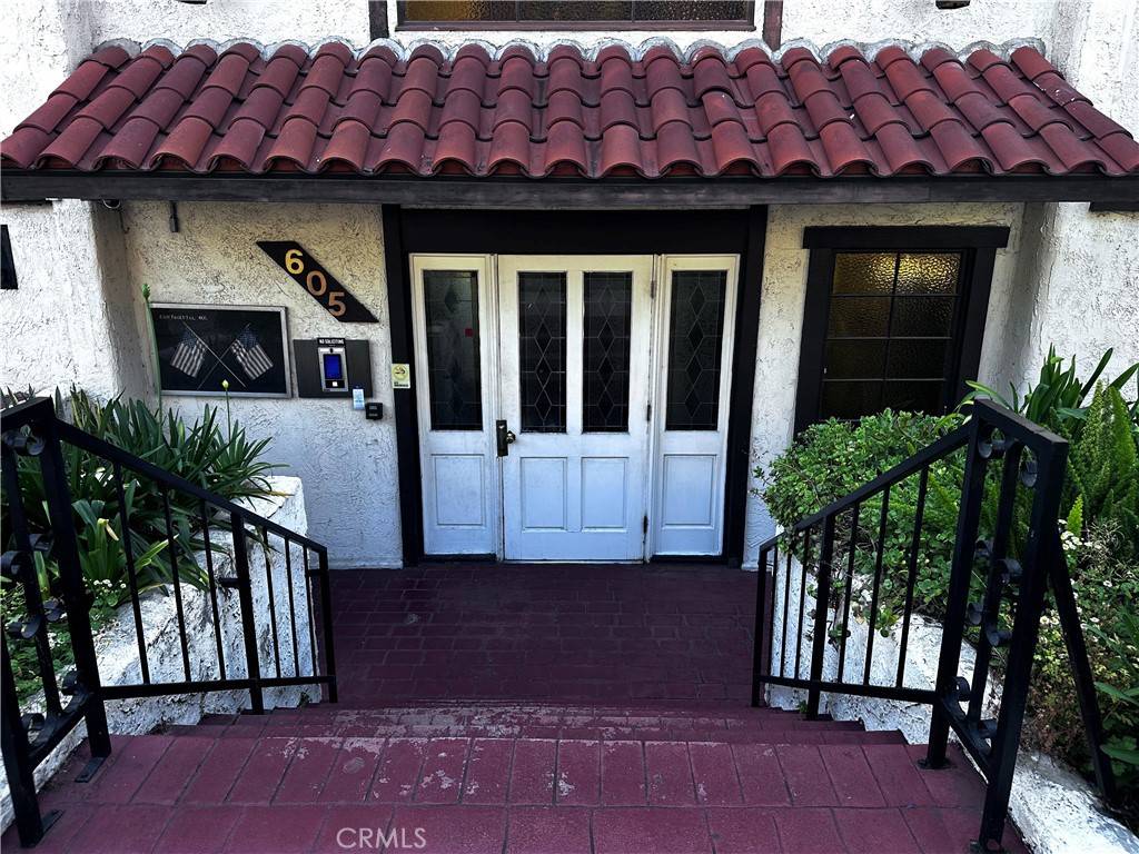 Glendale, CA 91206,605 N Louise ST #106