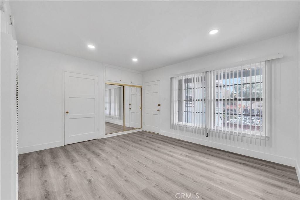 Long Beach, CA 90802,122 Elm AVE #11