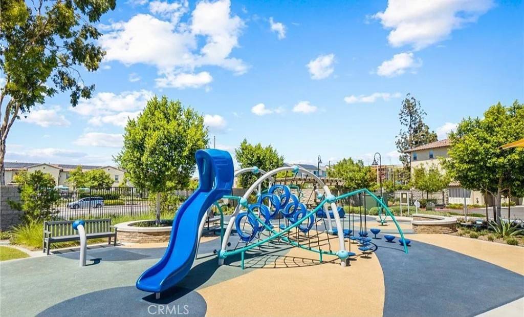 Stanton, CA 90680,163 Lantana DR