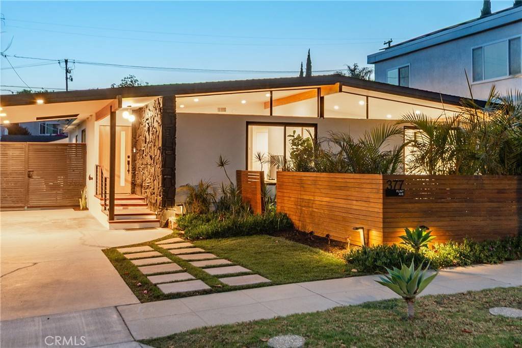377 Flint AVE, Long Beach, CA 90814