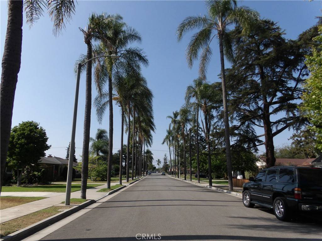 Orange, CA 92868,132 N Jewell PL