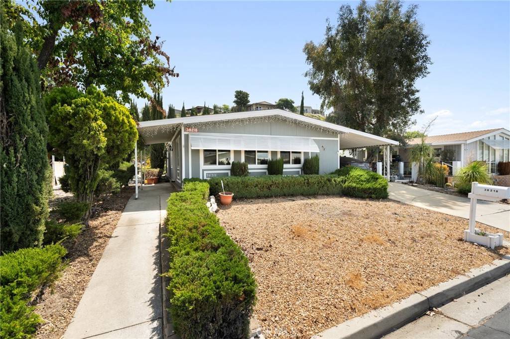 Murrieta, CA 92563,38218 Via La Colina