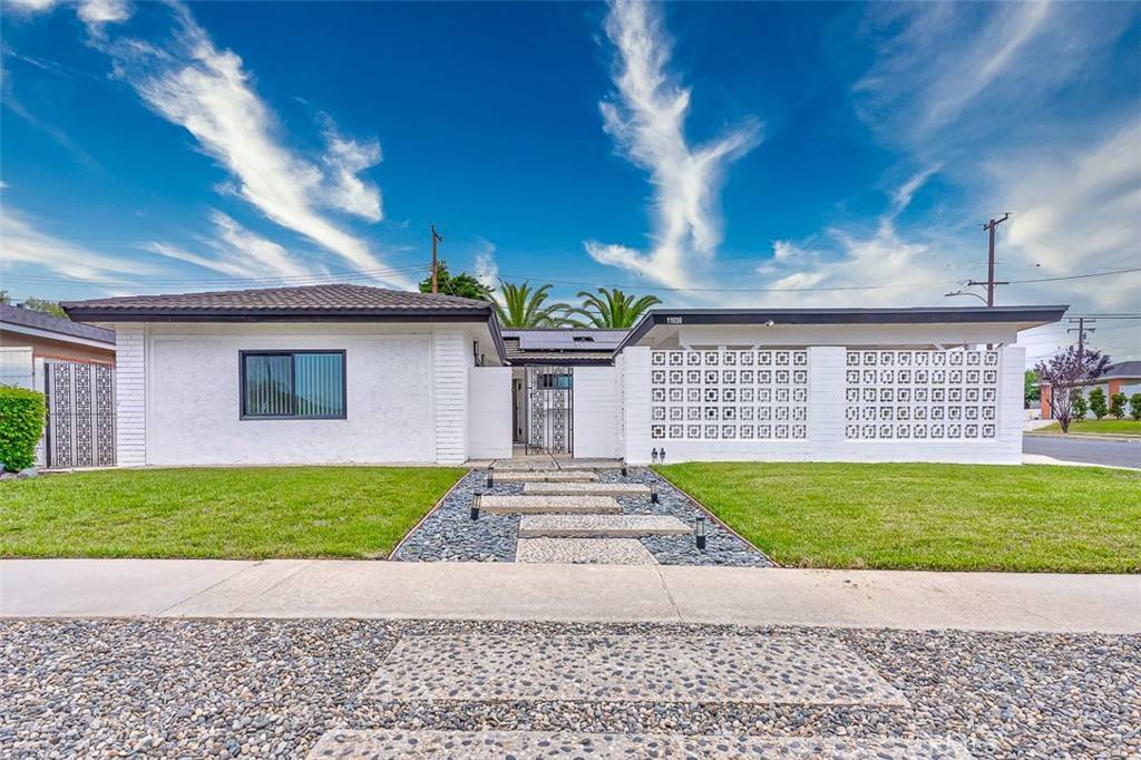 11636 Tigrina AVE, Whittier, CA 90604