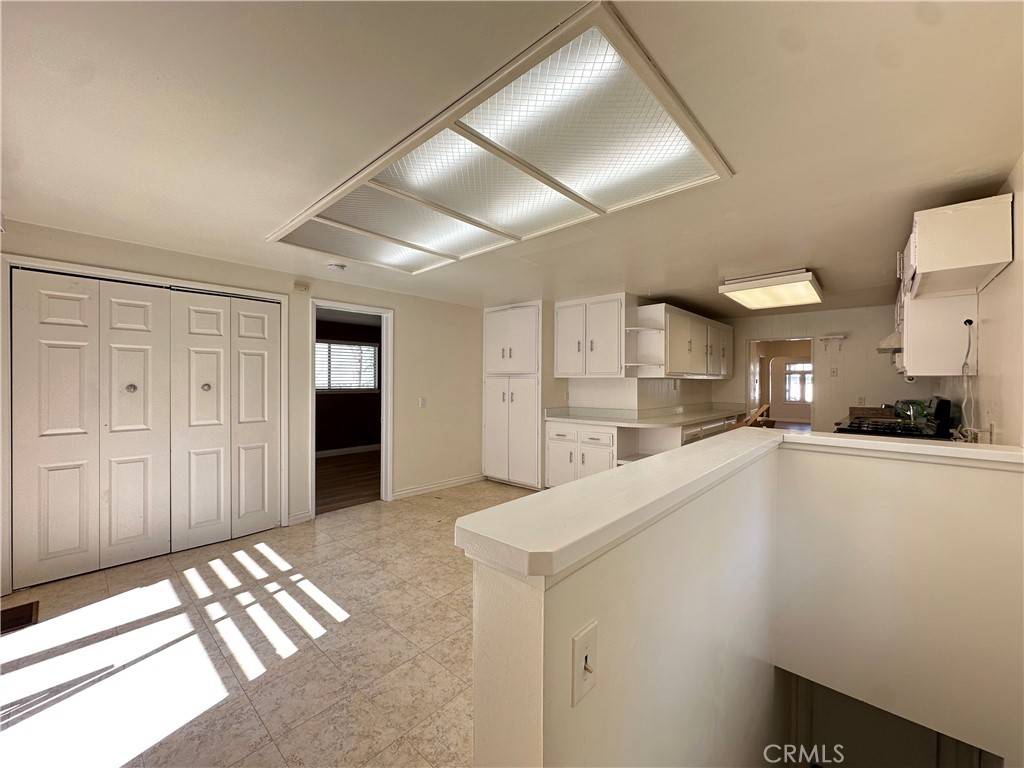 Huntington Beach, CA 92648,408 8th ST