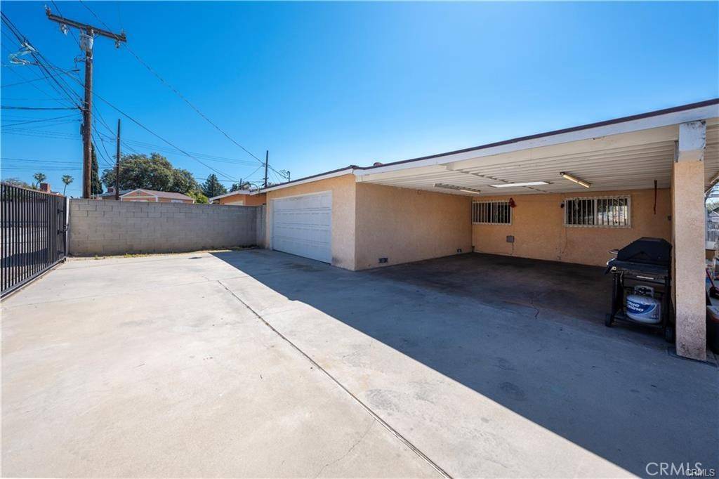 Santa Ana, CA 92703,1625 W Pine ST